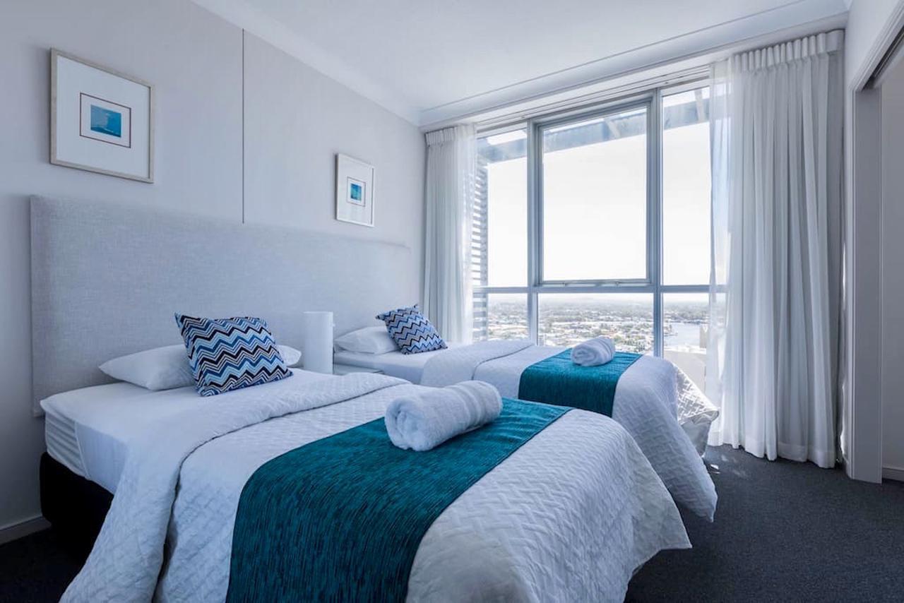 Apartment With Ocean Views โกลด์โคสต์ ภายนอก รูปภาพ