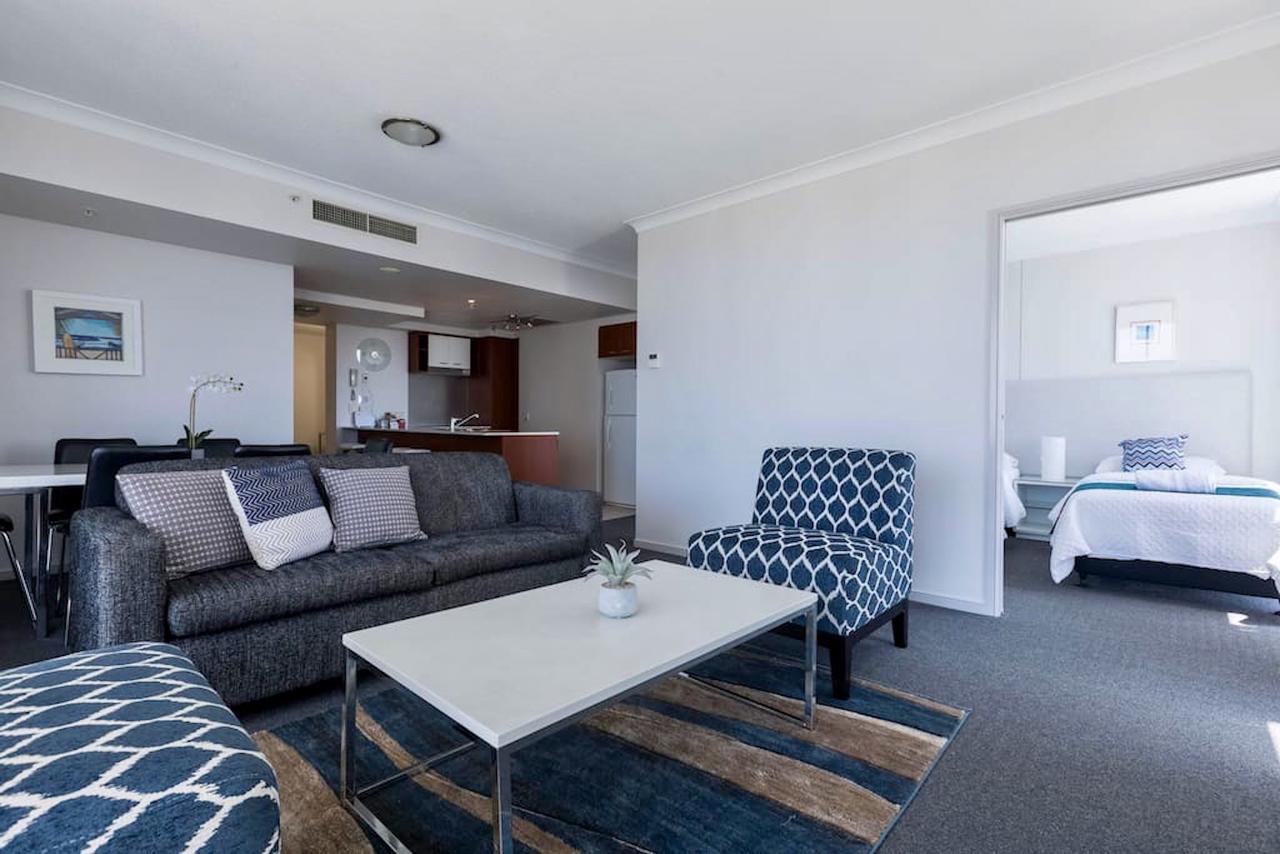 Apartment With Ocean Views โกลด์โคสต์ ภายนอก รูปภาพ